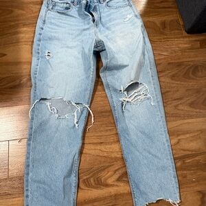 American Eagle Outfitters Light Blue Boyfriend Jeans